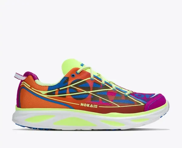 HOKA Huaka Pro Fuchsia Neon Yuzu